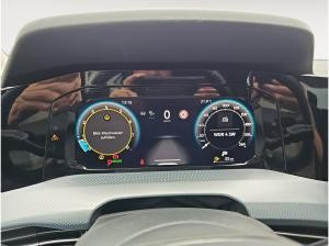 Volkswagen Golf VIII 1.5 eTSI W Goal ACC AUT Akustikglas