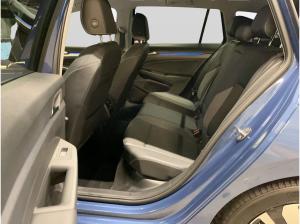 Volkswagen Golf VIII Variant 1.5 eTSI DSG Life Goal 360 ACC