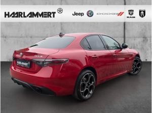 Alfa Romeo Giulia Veloce Q4 2.0 PDC+KAMERA+NAVI+CARPLAY+SHZ