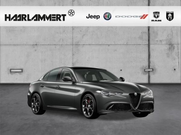 Alfa Romeo Giulia Veloce Q4 2.0 PANORAMA+PDC+KAMERA+CARPLAY