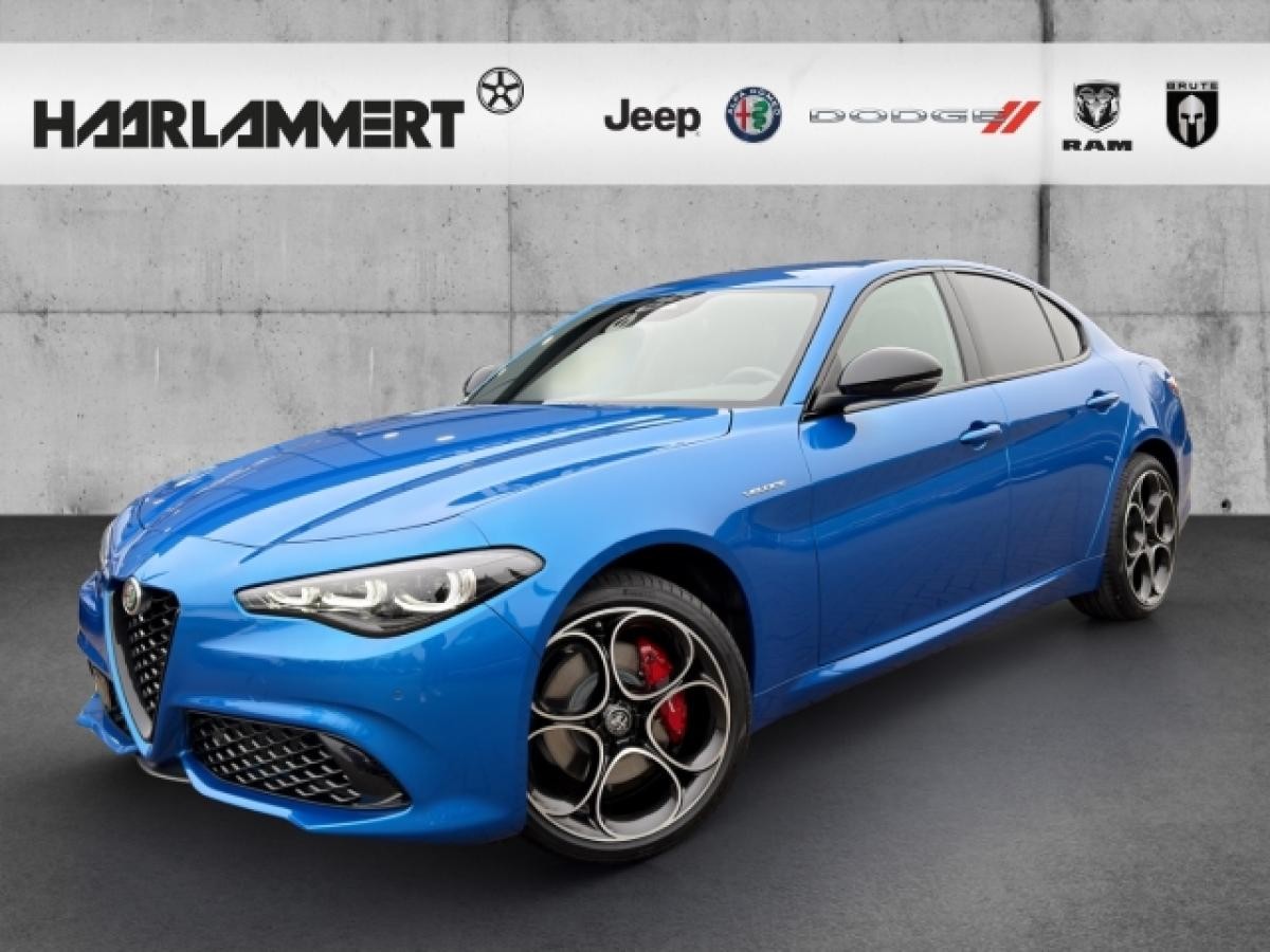 Alfa Romeo Giulia Veloce Q4 2.0 PDC+KAMERA+NAVI+CARPLAY+SHZ