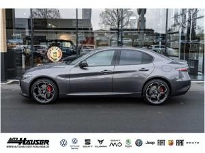 Alfa Romeo Giulia Veloce 2.0 Turbo AT8 Q4 PREMIUM TECHNOLOGIE HARMAN KARDON