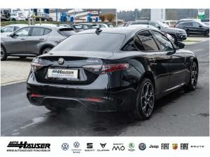 Alfa Romeo Giulia Veloce 2.0 Turbo AT8 Q4 SOFORT PREMIUM TECHNOLOGIE HARMAN-KARDON