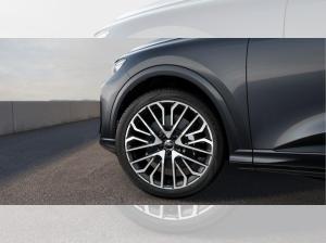 Audi SQ5 PanoDach, S-Luftfederfahrwerk, Sitzbelüftung, Tech pro, Leder rot