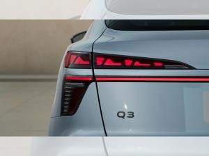 Audi Q3 Sportback TFSI quattro S-tronic | Pano,SONOS,360°