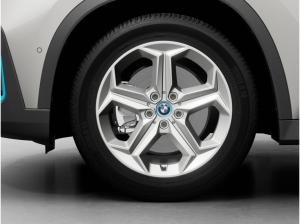 BMW iX1 xDrive30 AKTION Head-Up PANO LED Shz