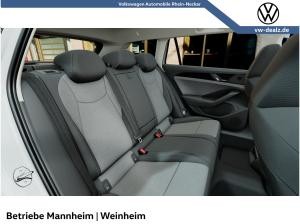 Volkswagen Passat 2.0 TDI DSG ACC LED Climatronic APP ALU
