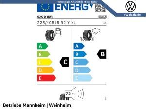 Volkswagen Golf Style 1,5 l eTSI DSG NAVI LED AHK ACC Klima