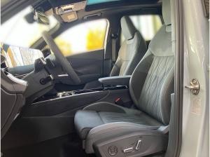 Audi Q3 SUV TFSI quattro S-tronic | Head-Up,Pano,360°