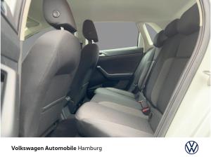Volkswagen Polo Life 1.0MPI Einparkhilfe CarPlay Navigation