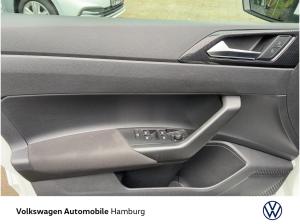 Volkswagen Polo Life 1.0MPI Einparkhilfe CarPlay Navigation