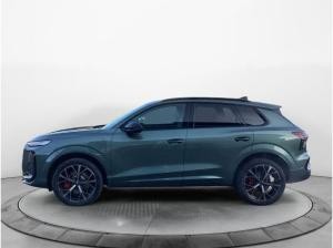 Audi Q3 SUV e-hybrid S tronic