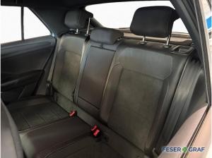 Volkswagen T-Roc 2.0 TDI DSG Style NAV AHK KAM BLACK 8-Fach