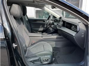 Volkswagen Passat 2.0 TDI Elegance DSG Pano Navi Sitzhzg LED