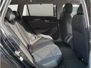 Volkswagen Passat 2.0 TDI Elegance DSG Pano Navi Sitzhzg LED