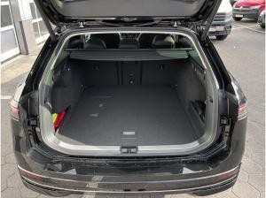 Volkswagen Passat 2.0 TDI Elegance DSG Pano Navi Sitzhzg LED