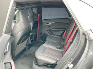 Audi Q8 SUV S line business TDI qu tiptr. PANO 23 HUD
