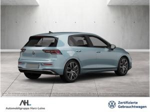 Volkswagen Golf VIII 2.0 TDI R-Line DSG BlackStyle Matrix AHK Navi HuD Keyless ACC Standheizung
