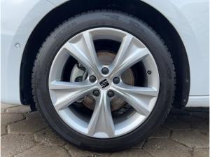 Seat Leon Sportstourer 1,5 eTSI FR DSG Matrix Kamera