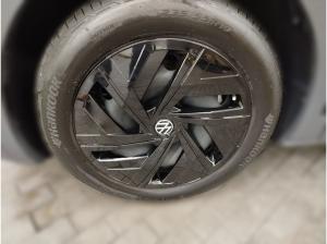 Volkswagen ID.4 Pro Navi IQ.Light AreaView SideAssist AHK LaneAssist