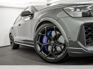 Audi RS Q8 performance tiptronic