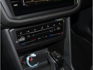 Volkswagen Tiguan Allspace 2.0 TSI 4M R-Line Black DCC AHK