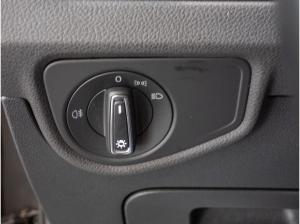 Volkswagen Touran 2.0 TDI DSG Comfortline Navi Sitzhzg PDC