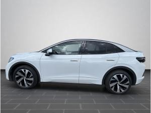 Volkswagen ID.5 Pro 82kWh 5J Garantie 360° 20" ACC AHK HARMAN HEATPUMP HUD MATRIX NAVI