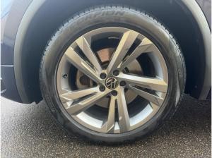 Volkswagen Tiguan Allspace R-Line 2.0 TDI 4M AHK PANO STHZ