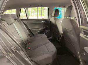 Volkswagen Golf VIII Variant 2.0TDI DSG Life Navi AppConnect