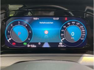 Volkswagen Golf VIII Variant 2.0TDI DSG Life Navi AppConnect