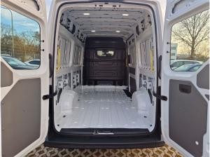 Volkswagen Crafter 35 Kasten 2,0 l Frontantr ieb 6-Gang Radst. 3640 mm