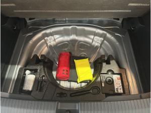 Volkswagen T-Roc Style 1.5 TSI 6-Gang Ganzjahresreifen! *Sofort Verfügbar*