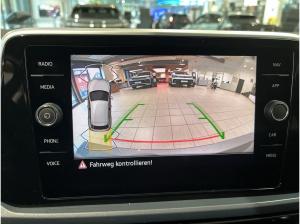 Volkswagen T-Roc Style 1.5 TSI 6-Gang Ganzjahresreifen! *Sofort Verfügbar*