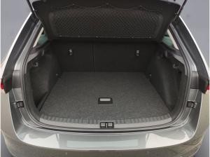 Skoda Scala Tour 1.5 TSI DSG ACC LED NAVI AHK