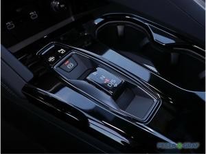 Audi Q5 SUV TFSI quattro S line AHK Pano Tech plus