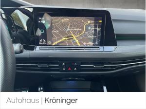 Volkswagen Golf VIII GTI 2.0 TSI DSG AHK BlackStyle HarmanK