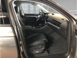 Volkswagen Touareg SOFORT verfügbar 3.0 V6 TDI AHK//Navi