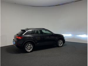 Volkswagen T-Roc 2.0 TDI DSG Life ACC SHZ Klimaaut. LED Navi