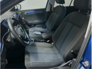 Volkswagen T-Roc 1.5 TSI DSG Style CarPlay Pano ACC AHK LED