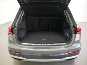 Audi Q3 35 TFSI S tro. advanced LED AHK virt. Cock.