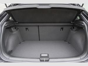 Volkswagen Polo R-Line 1,0 l TSI DSG UPE EUR 36.860,- incl. Überführung