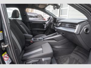 Audi A3 Sportback 30 TFSI advanced ACC*LED*RFK*SHZ