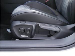 Volkswagen Passat R-Line 1.5 electric/TSI eHybrid AHK Pano Keyless HarmanK.