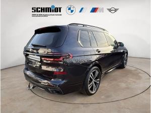 BMW X7 M60i xDrive Panorama Sky Lounge Standheizung