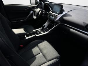 Mitsubishi Eclipse Cross Plug-In Hybrid 4WD Plus