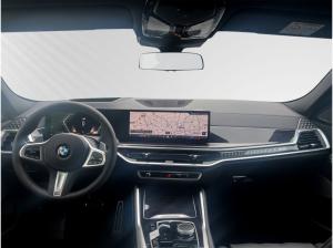BMW X6 xDrive40i M Sport Pro Pano 22" AHK Autobahnass.