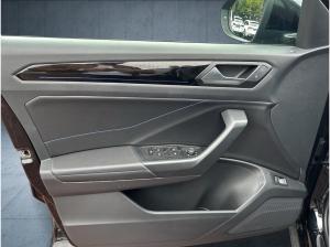 Volkswagen T-Roc R 4Motion Akra Winterräder Beats Navi IQ