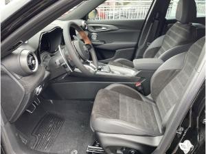 Alfa Romeo Tonale 1.5 MHEV INTENSA +Schiebedach