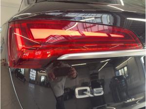 Audi Q5 S line 40 TDI quattro Matrix Navi virtual Teilleder